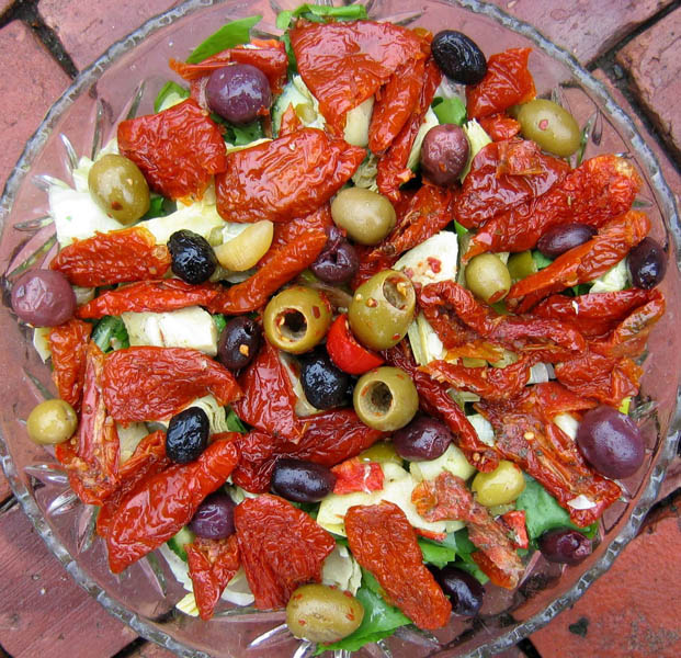 Salată De Ardei Copţi Cu Măsline Retete Culinare Romanesti Si