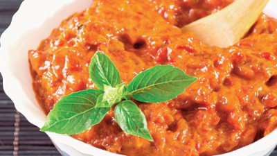 Zacuscă de gogoşari cu morcovi