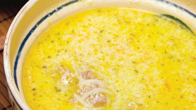 Ciorbă rădăuțeană – rețetă ușor de pregătit