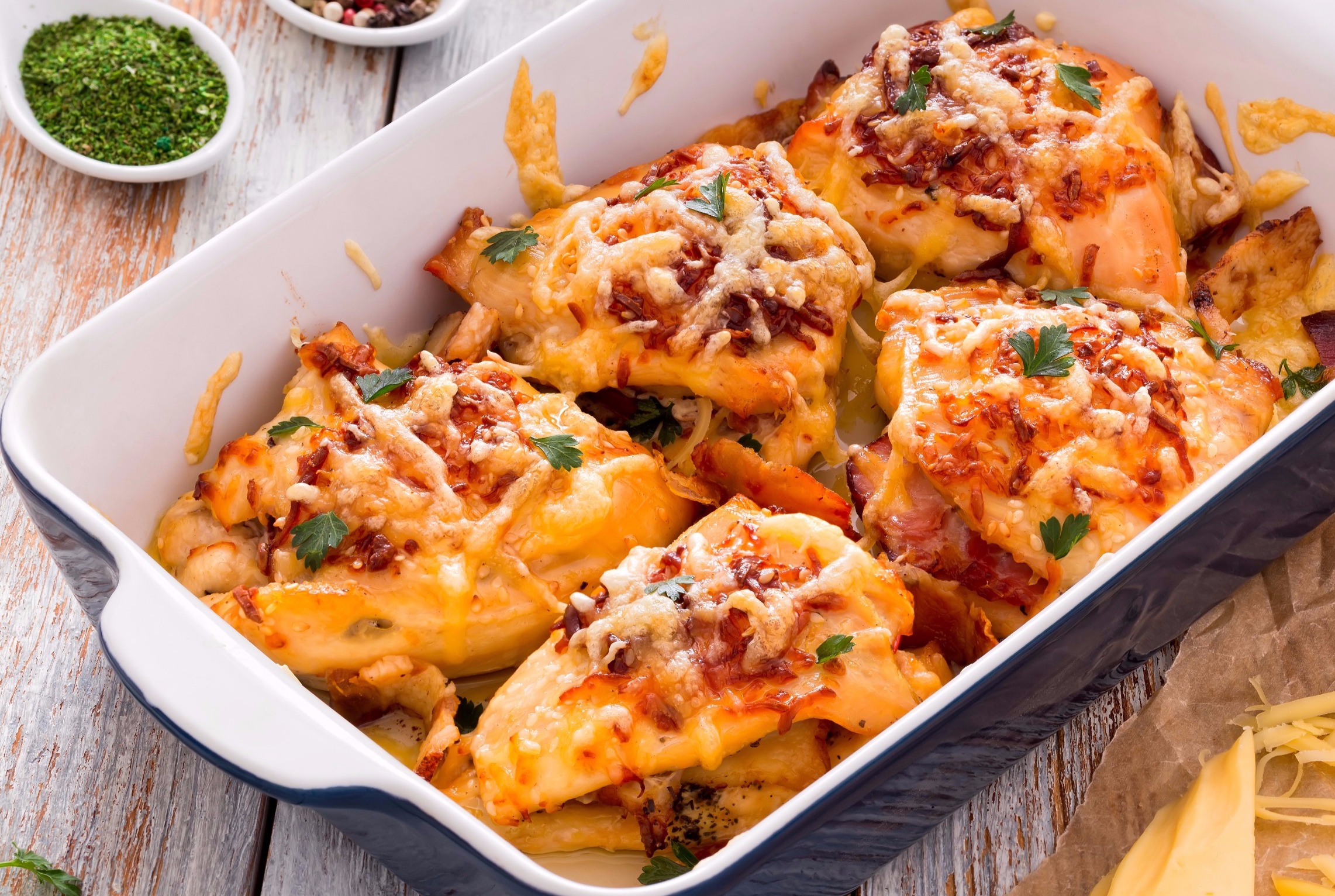 Piept De Pui Umplut Cu unc i Ca caval La Cuptor Retete Culinare 