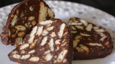 Salam de biscuiți de post